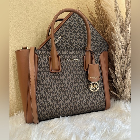 New Michael Kors kali satchel bag with iPad case - Picture 1 of 16